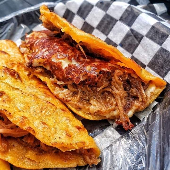 Quesa Birria de Maíz