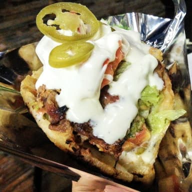 Azteca.