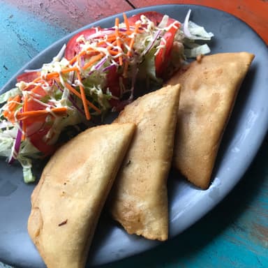 Empanadas Cazon 3pz