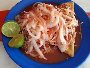 Taco de Papa con Carnitas