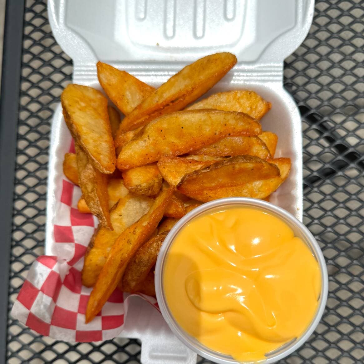 Papas Gajo Con Queso