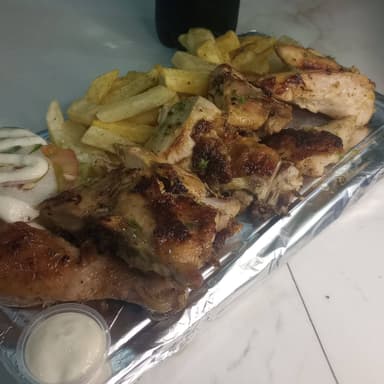 Medio Pollo Asado Al Carbon