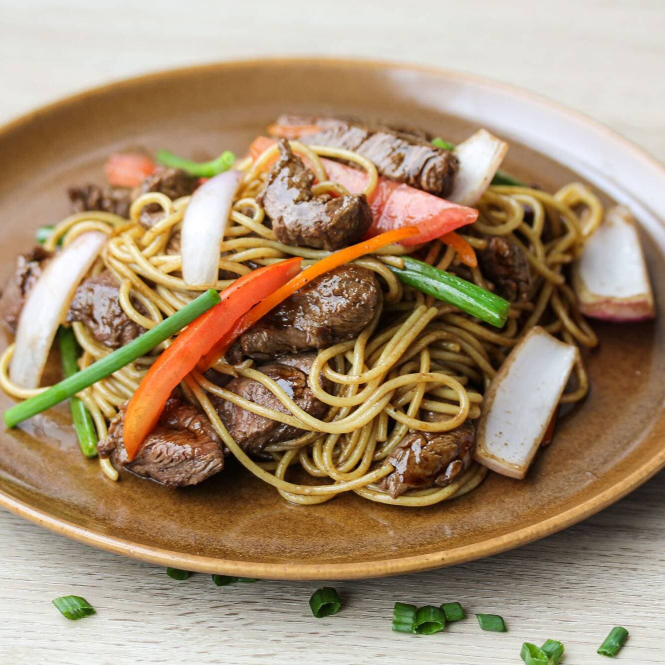 Tallarín Saltado de Lomo