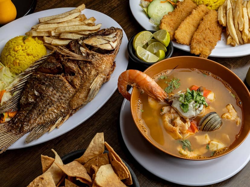 Mariscos Huatulco Escobedo