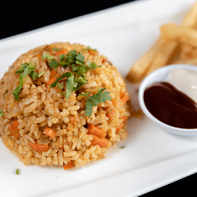 Arroz Yakimeshi + Sopa Miso + Gaseosa 355 ml