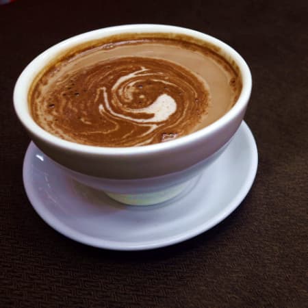 CHOCOLATE CON LECHE