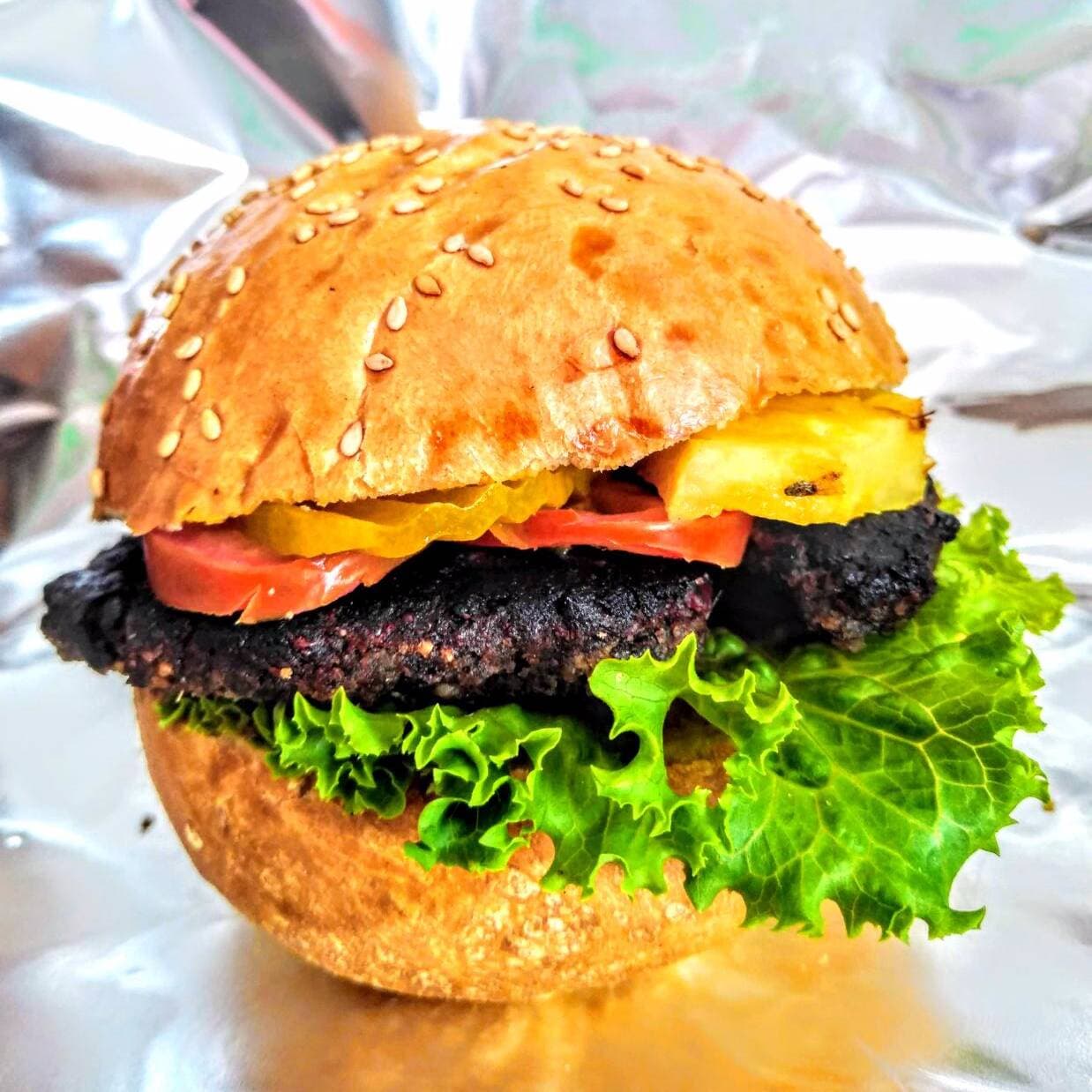 Hamburguesa Hawaina Vegana