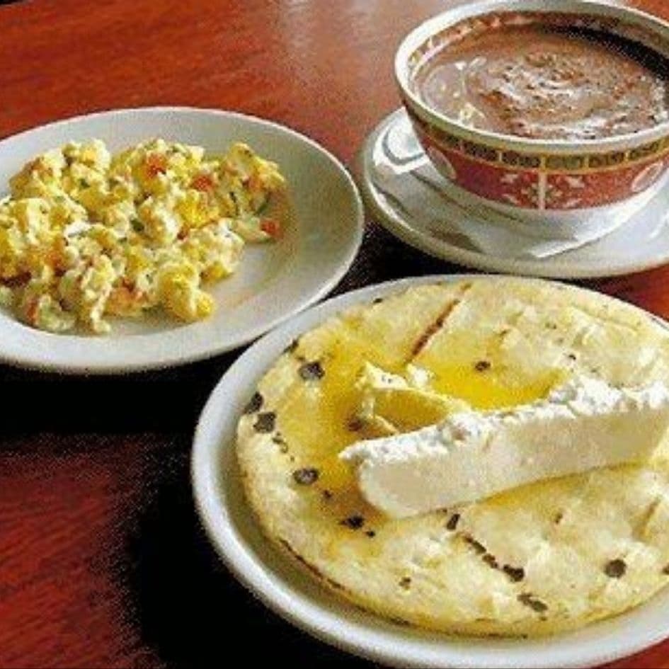 Ranchero + desayuno sencillo