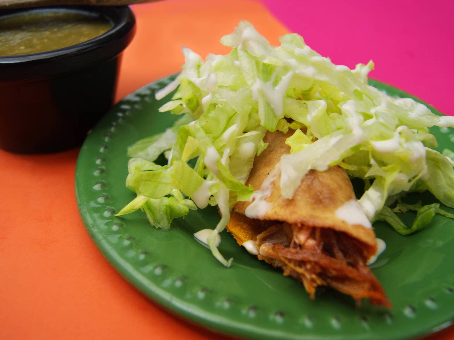Tacos Dorados de Deshebrada