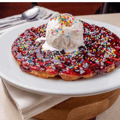 Wafle Dulce de Mora y Helado