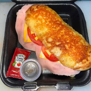 baguette de jamon y queso