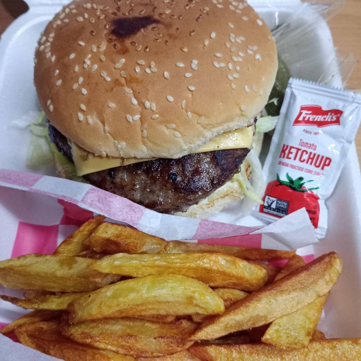 Hamburguesa de Sirloin y Papas