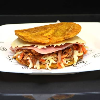 Patacón Carne