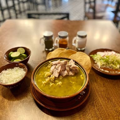 Pozole Verde Grande