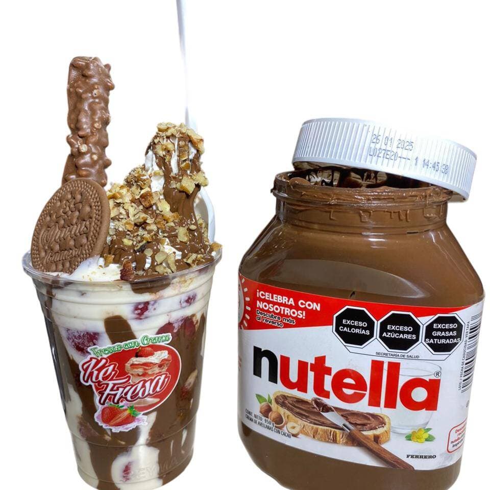 Fresas con Crema y NUTELLA