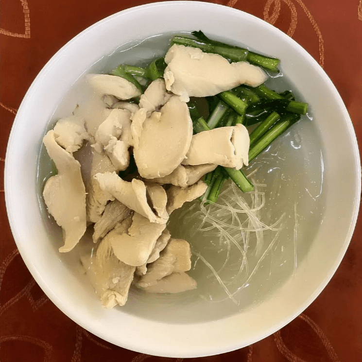 Sopa de Fideo Chino con Pollo