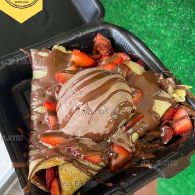 Crepa Fresa Chocolate y Helado