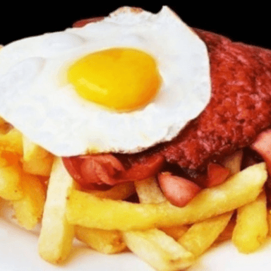 SALCHIPAPA LA ALEMANA+HUEVO+CHORIZO LA ALEMANA
