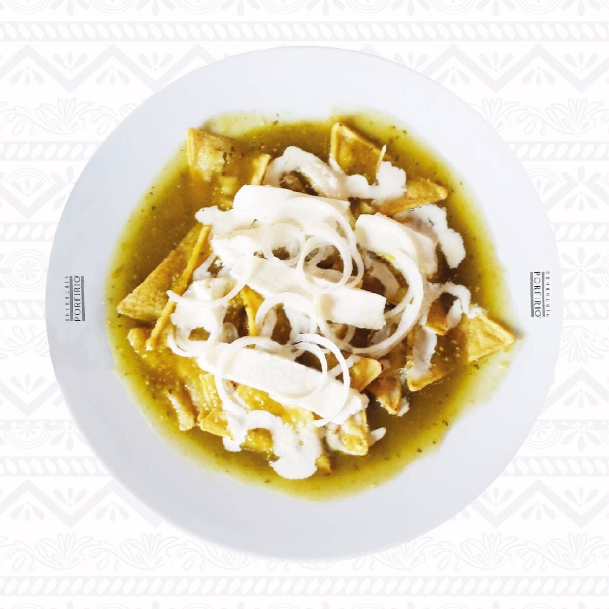 CHILAQUILES CON POLLO