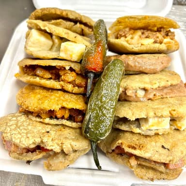 PROMO 10 GORDITAS SURTIDAS