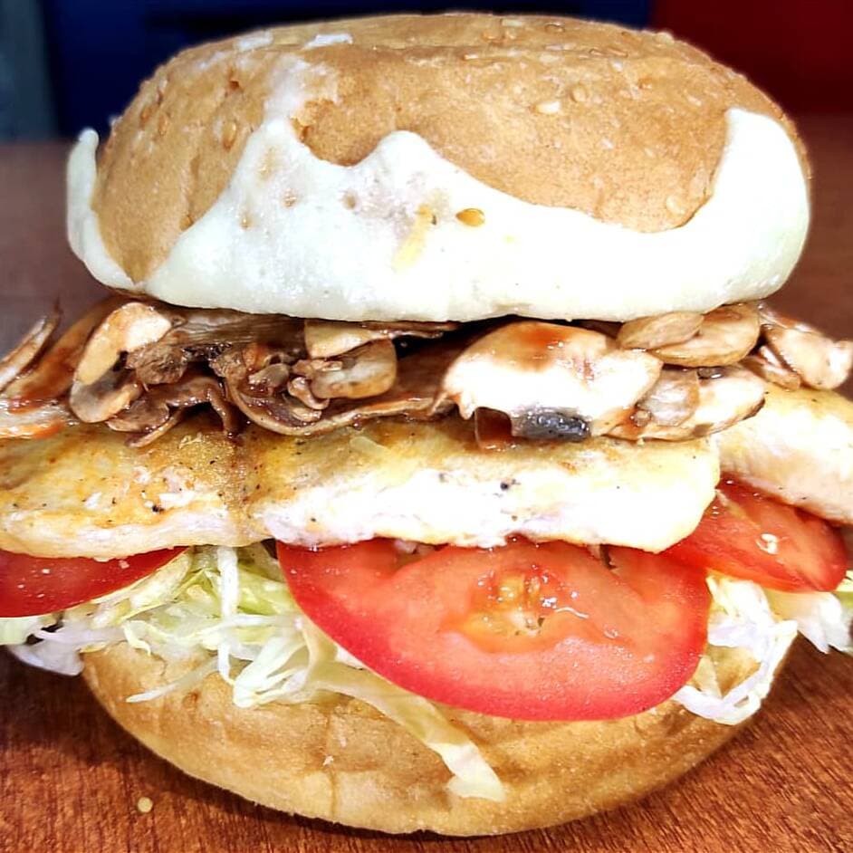 Hamburguesa Pollo Champiñones
