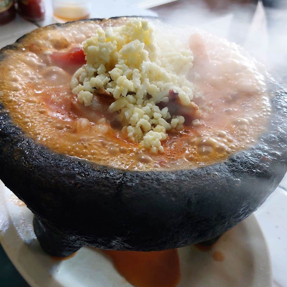 Molcajete Caliente