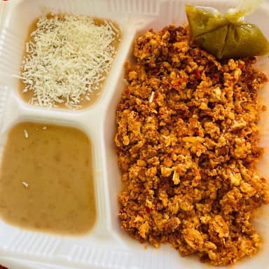 Chilorio con Huevo