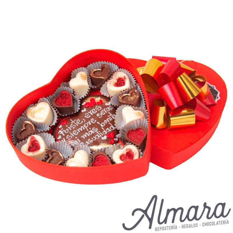 Caja Corazón Con Trufas y Bombones Frutos Secos