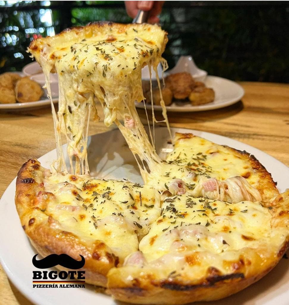 Bigote Pizzeria Alemana Sabaneta
