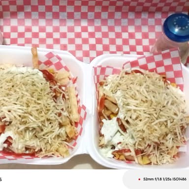 2x1 Salchipapa Sencillas