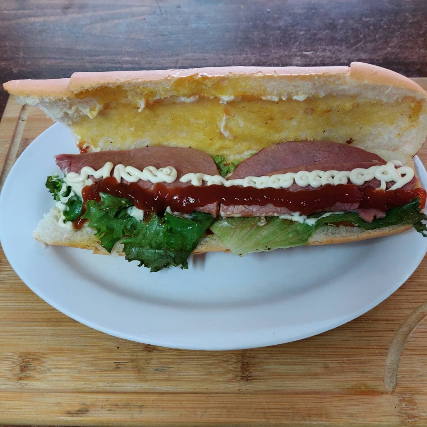 Sándwich de Mano de Piedra Tradicional