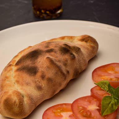 Calzone Napolitano + Bebida