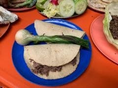 TACOS Y PAPAS ROGER STASE