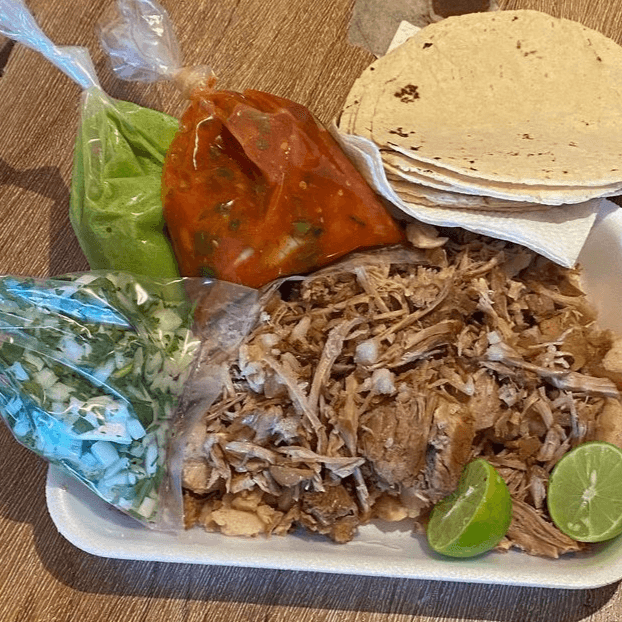 Medio Kilo de Carnitas