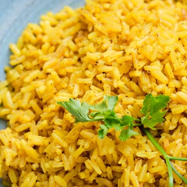 Porcion de Arroz de Curcuma