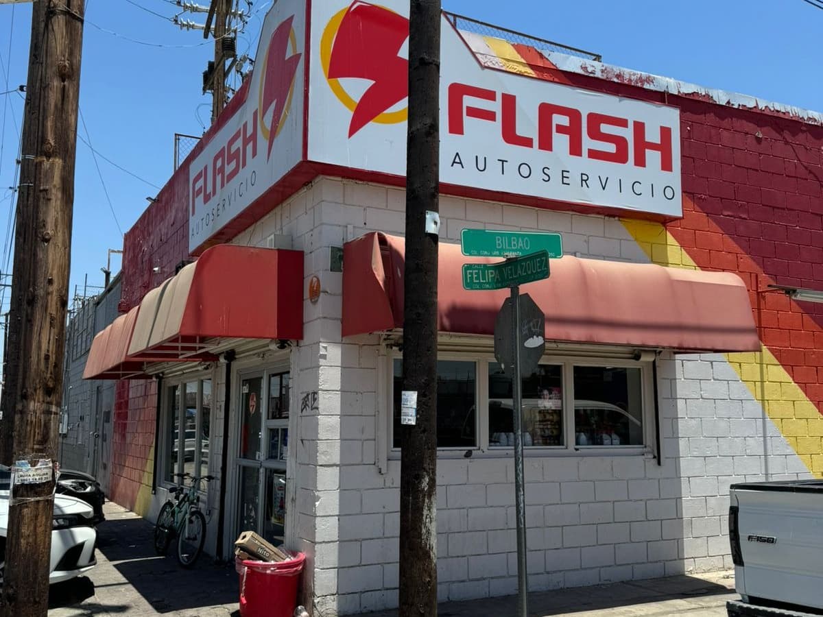 Flash Autoservicio Suc. Castellon