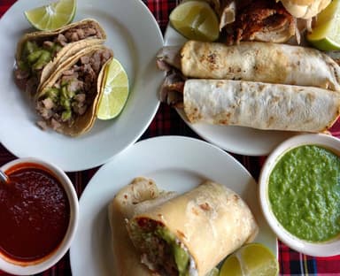 Combo 2(Burrito Suadero+3 tacos Suadero)