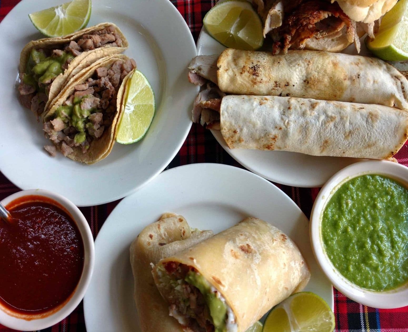 Combo 2(Burrito Suadero+3 tacos Suadero)