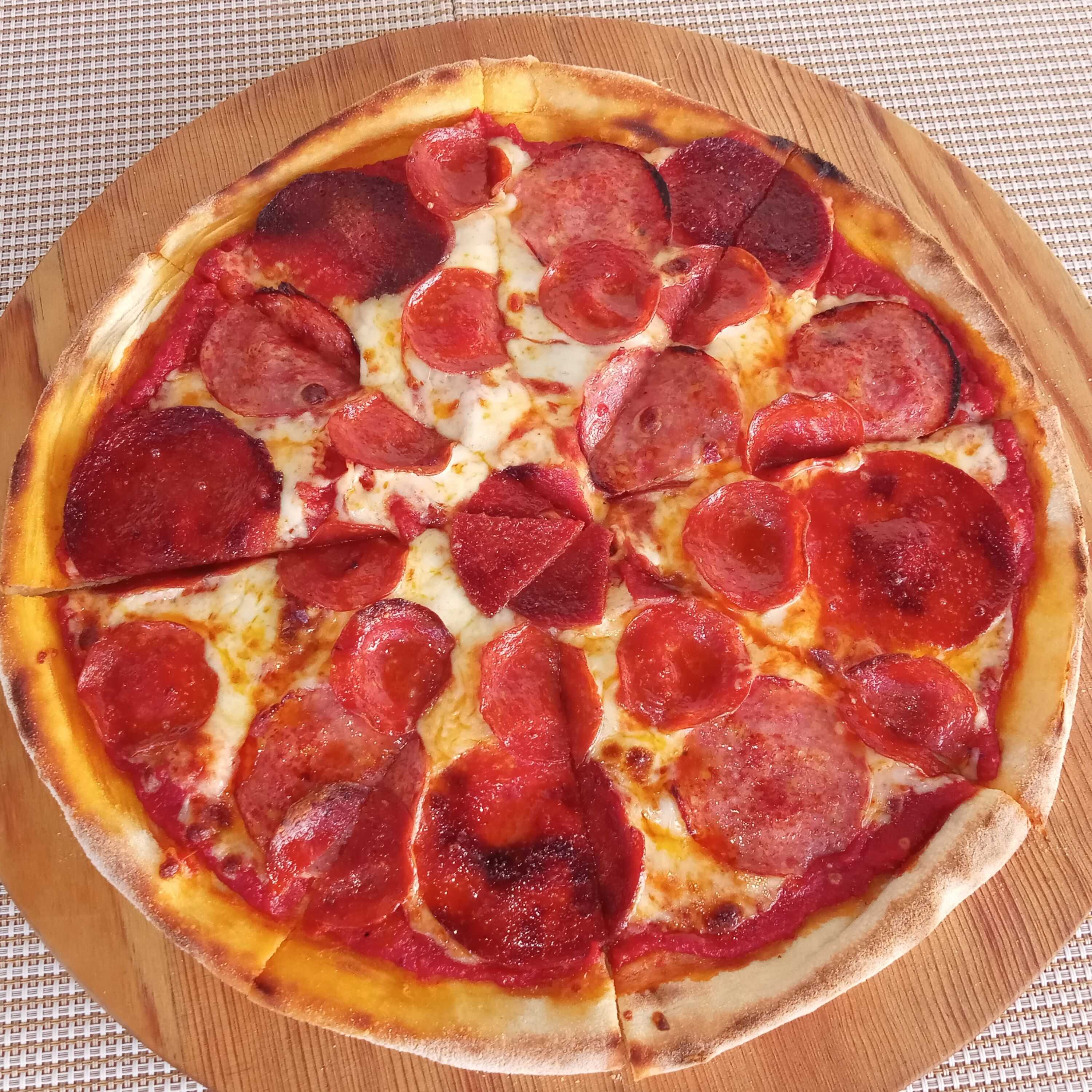 Pepperoni Delux