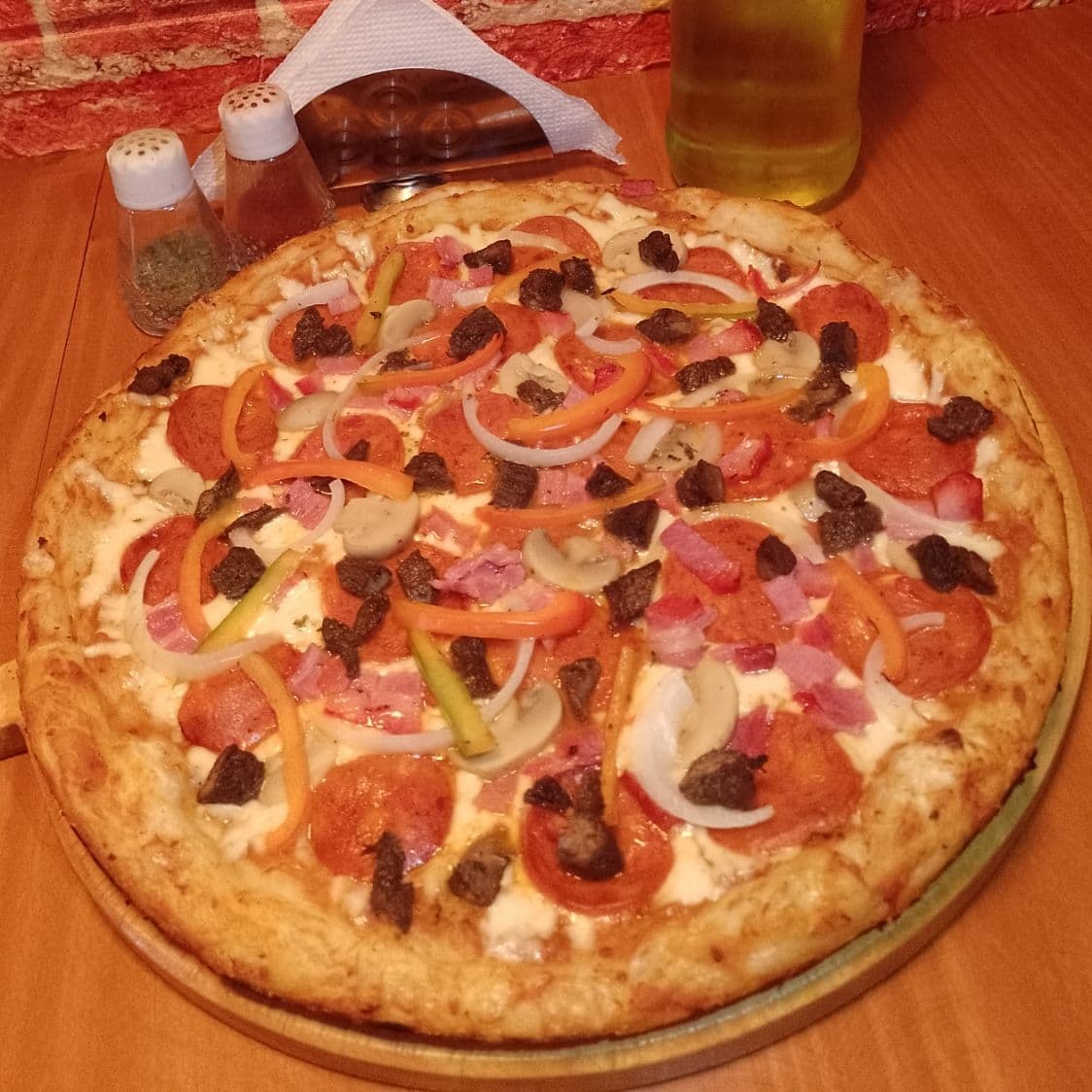 Pizza Mediana La Suprema