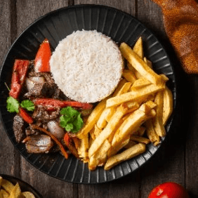 Lomo Saltado con Huevo Frito