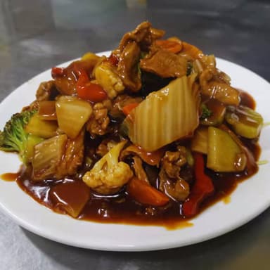Chop Suey salsa con Cerdo