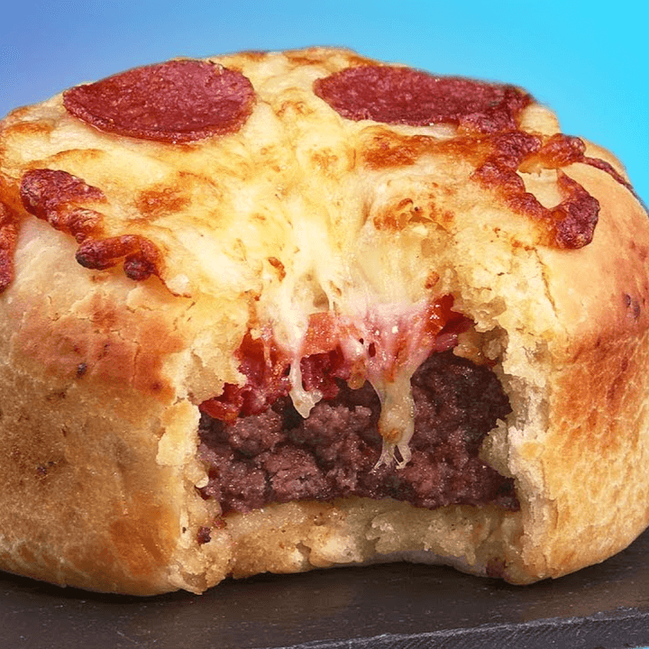 Pizza Burguer Decorada con Peperoni