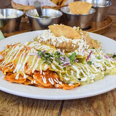 Chilaquiles Divorciados