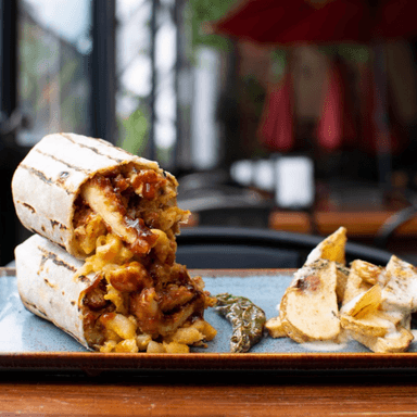 Pollo Crunchy con Salsa BBQ