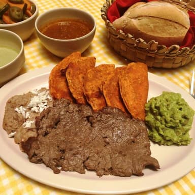 Potosinas con Cecina
