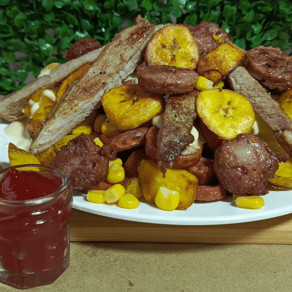 Salchipicada para 2