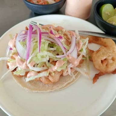 TACO DE CAMARON CAPEADO
