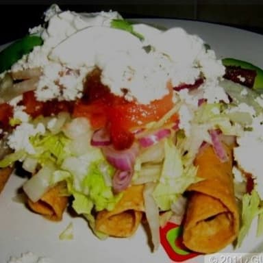 ORDEN DE TAQUITOS DORADOS