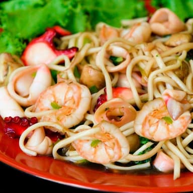 Pasta kapsuy de mariscos